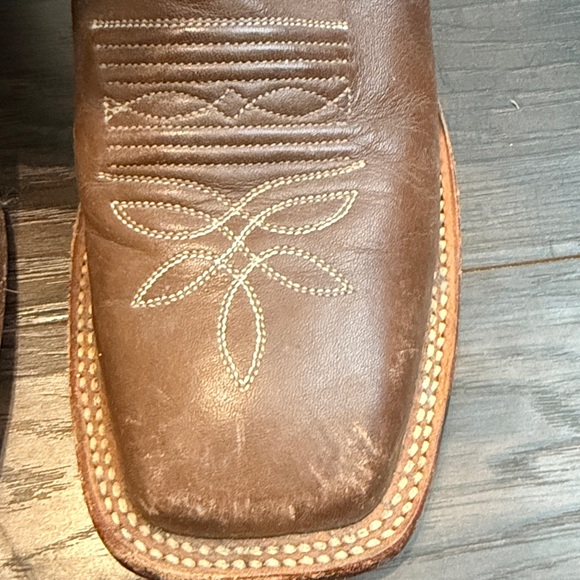 Justin Boots Brown and Teal Heeled Western Boots - Picture 4 of 4